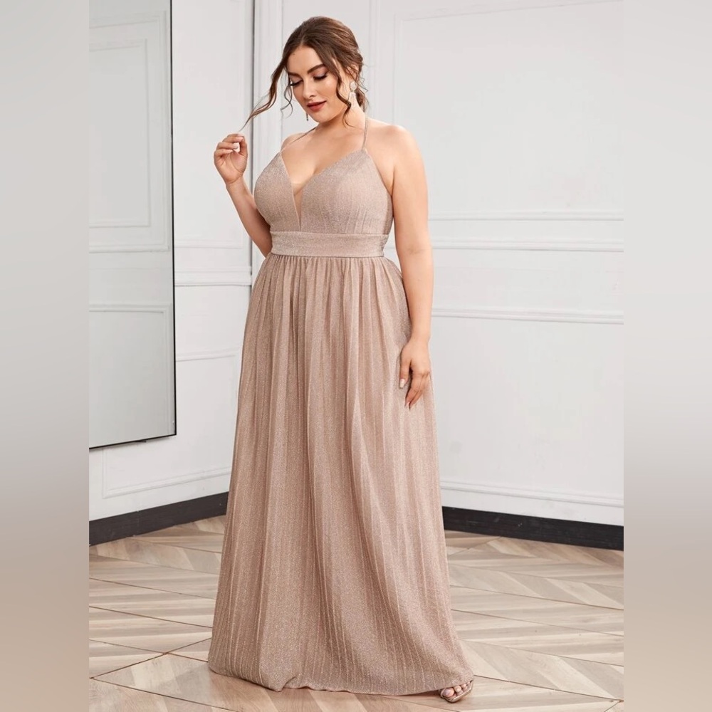XL Dress 💗 - Picture 4 of 10